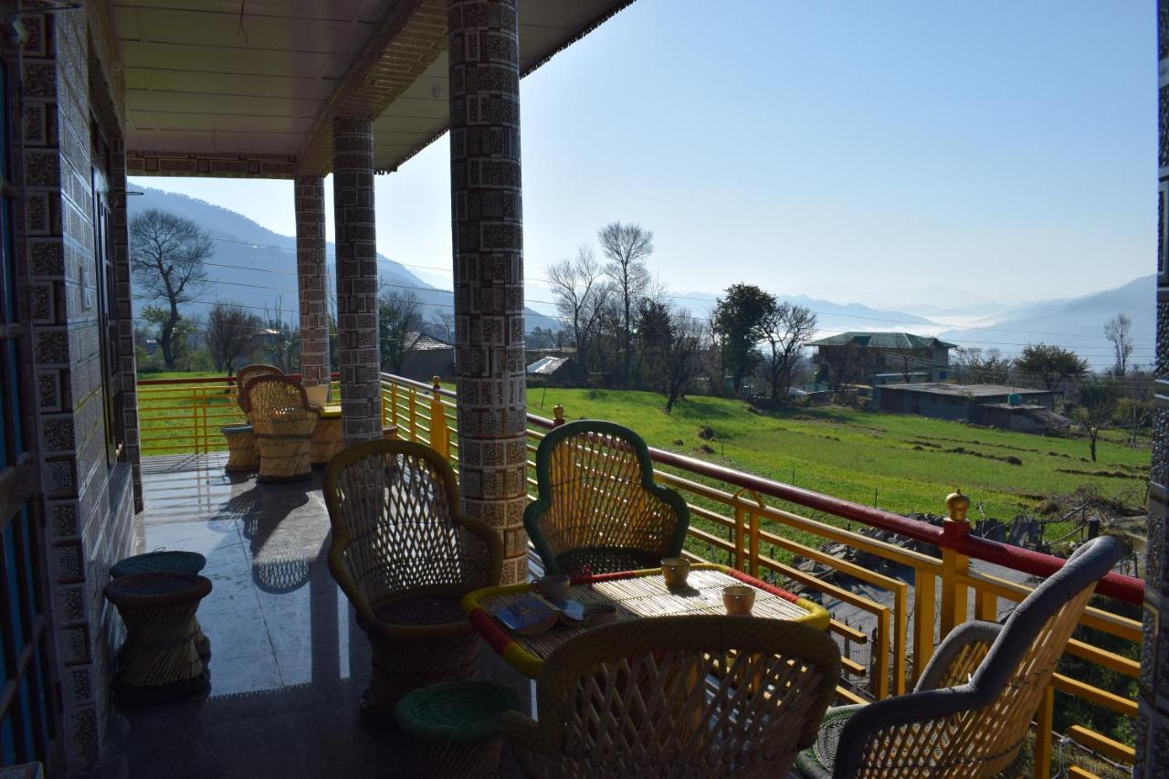 Bir Nest Hostel Buitenkant foto